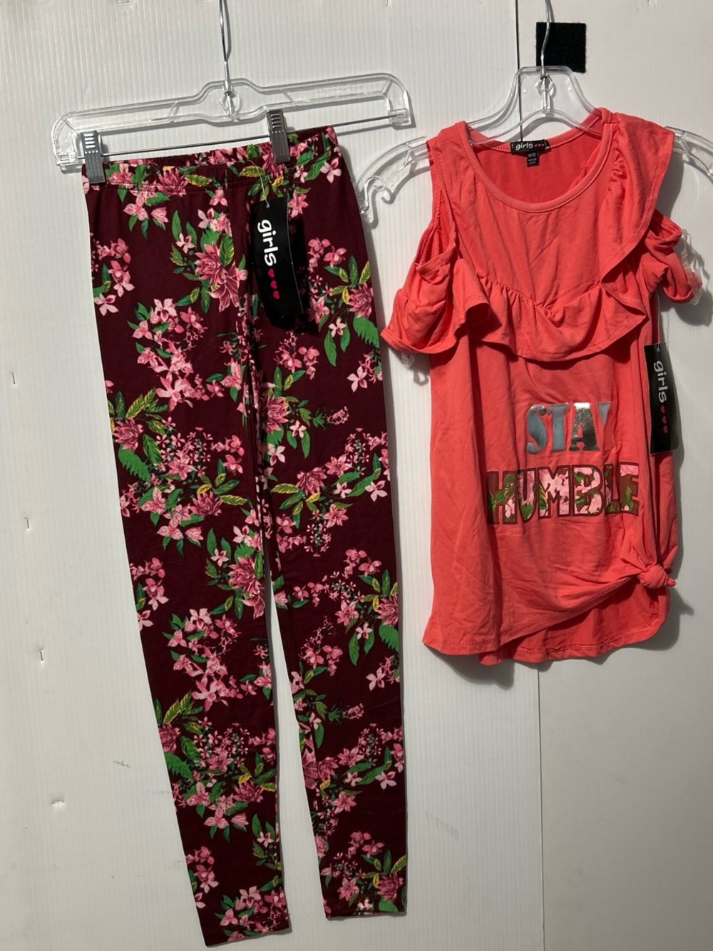 coral ruffle tee & floral burgundy leggings matching set